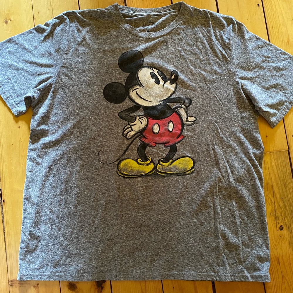 Mickey Mouse Disney shirt 2XL